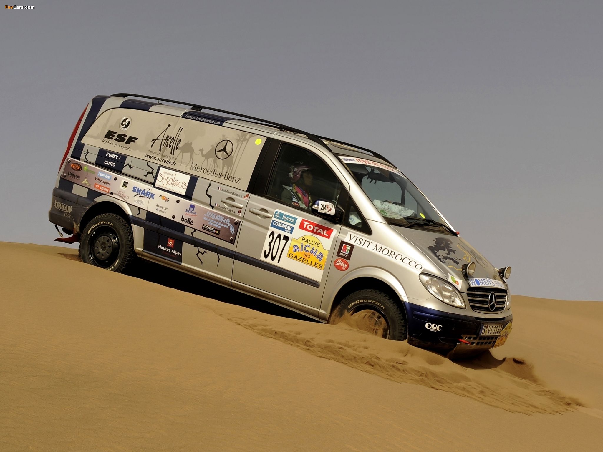 Pictures of Mercedes-Benz Viano 4MATIC Rally Car (W639) 2003–10 (2048 x 1536)