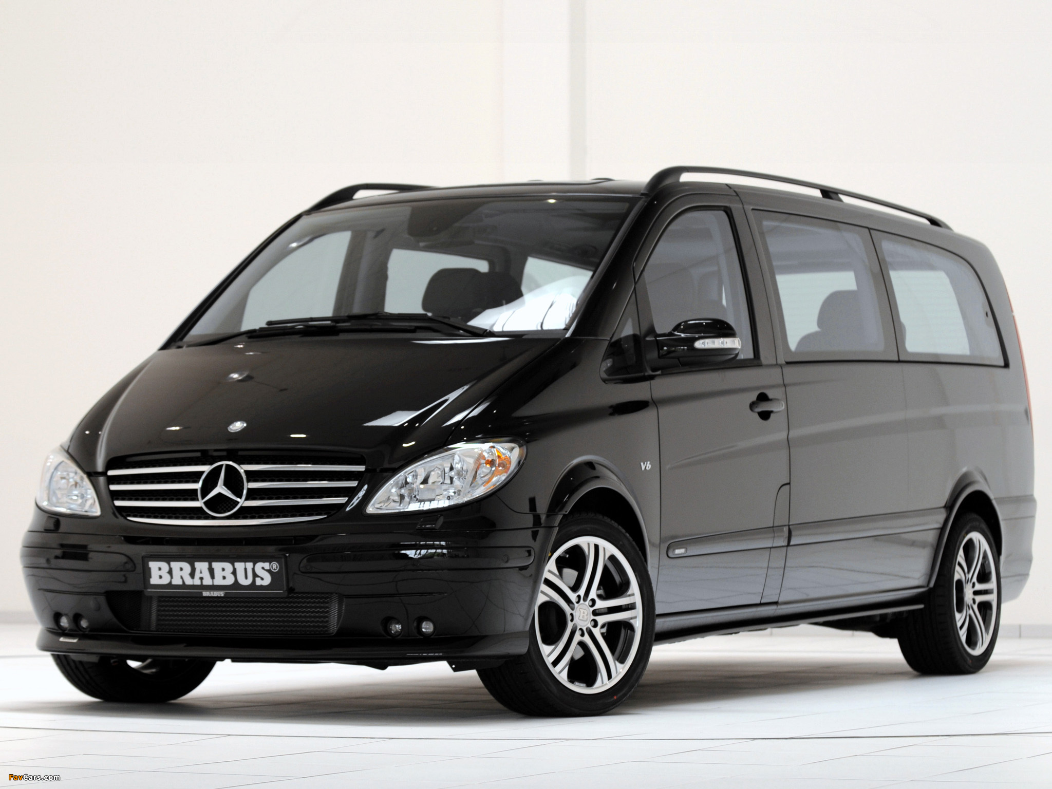 Pictures of Brabus Mercedes-Benz Viano (W639) 2004–10 (2048 x 1536)