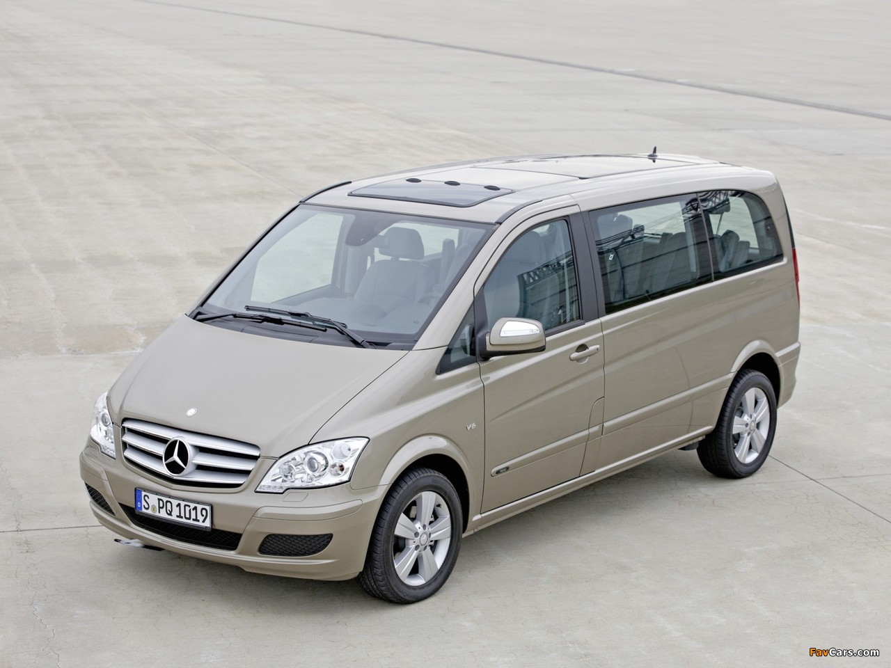 Pictures of Mercedes-Benz Viano (W639) 2010 (1280 x 960)