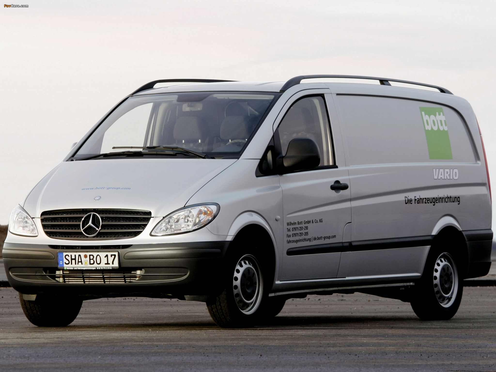 Images of Mercedes-Benz Vito Van (W639) 2003–10 (2048 x 1536)