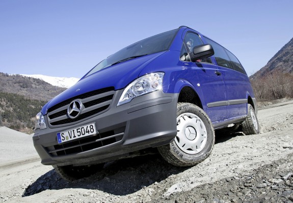 Images of Mercedes-Benz Vito 4MATIC (W639) 2010