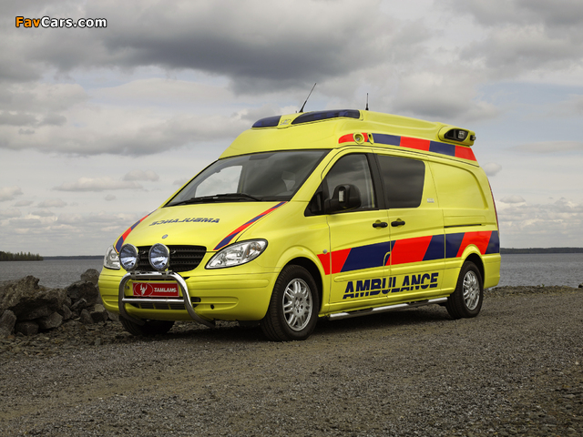 Tamlans Mercedes-Benz Vito Ambulance (W639) 2003–10 pictures (640 x 480)