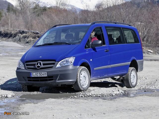 Photos of Mercedes-Benz Vito 4MATIC (W639) 2010 (640 x 480)