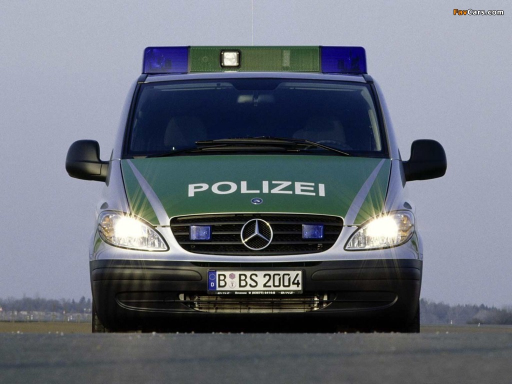 Pictures of Mercedes-Benz Vito Polizei (W639) 2003–10 (1024 x 768)
