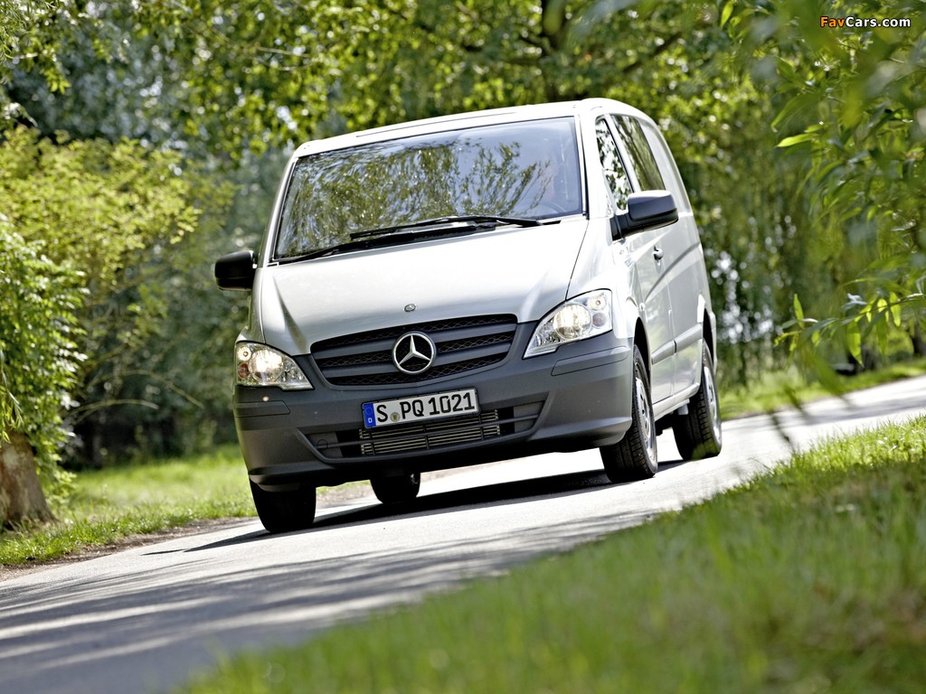 Mercedes-Benz Vito Mixto (W639) 2010 wallpapers (1024 x 768)