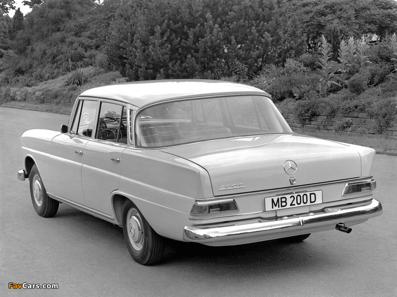 Mercedes-Benz 200 D (W110) 1965–68 photos (800 x 600)