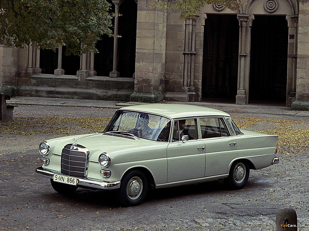 Mercedes-Benz 200 D (W110) 1965–68 pictures (1280 x 960)