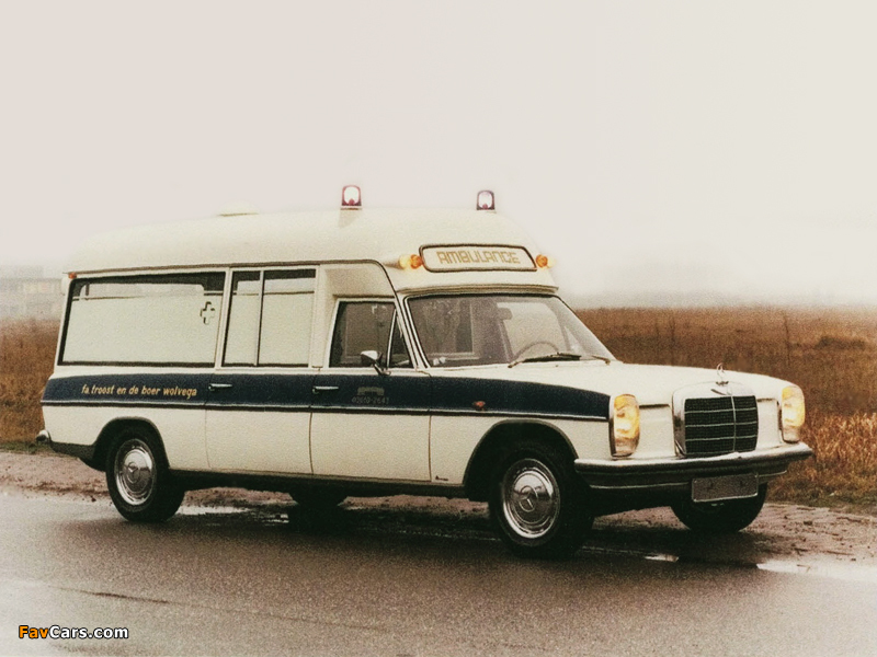 Mercedes-Benz 220 D/8 Ambulance by Visser (VF115) 1968–73 pictures (800 x 600)