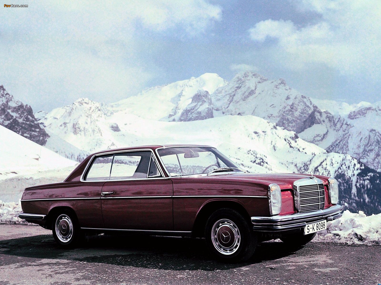 Mercedes-Benz 250 C 2.8 (W114) 1969–73 pictures (1600 x 1200)