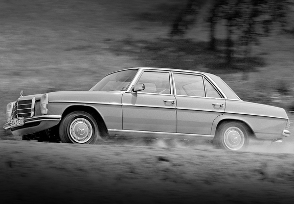Mercedes-Benz 240 D 3.0 (W115) 1974–76 images