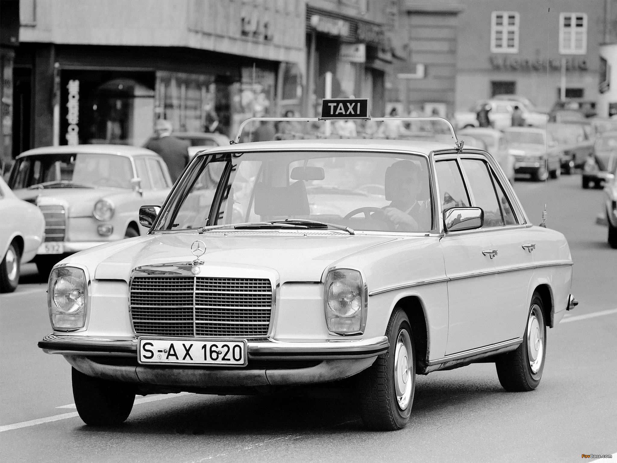 Mercedes-Benz 240 D 3.0 Taxi (W115) 1974–76 images (2048 x 1536)
