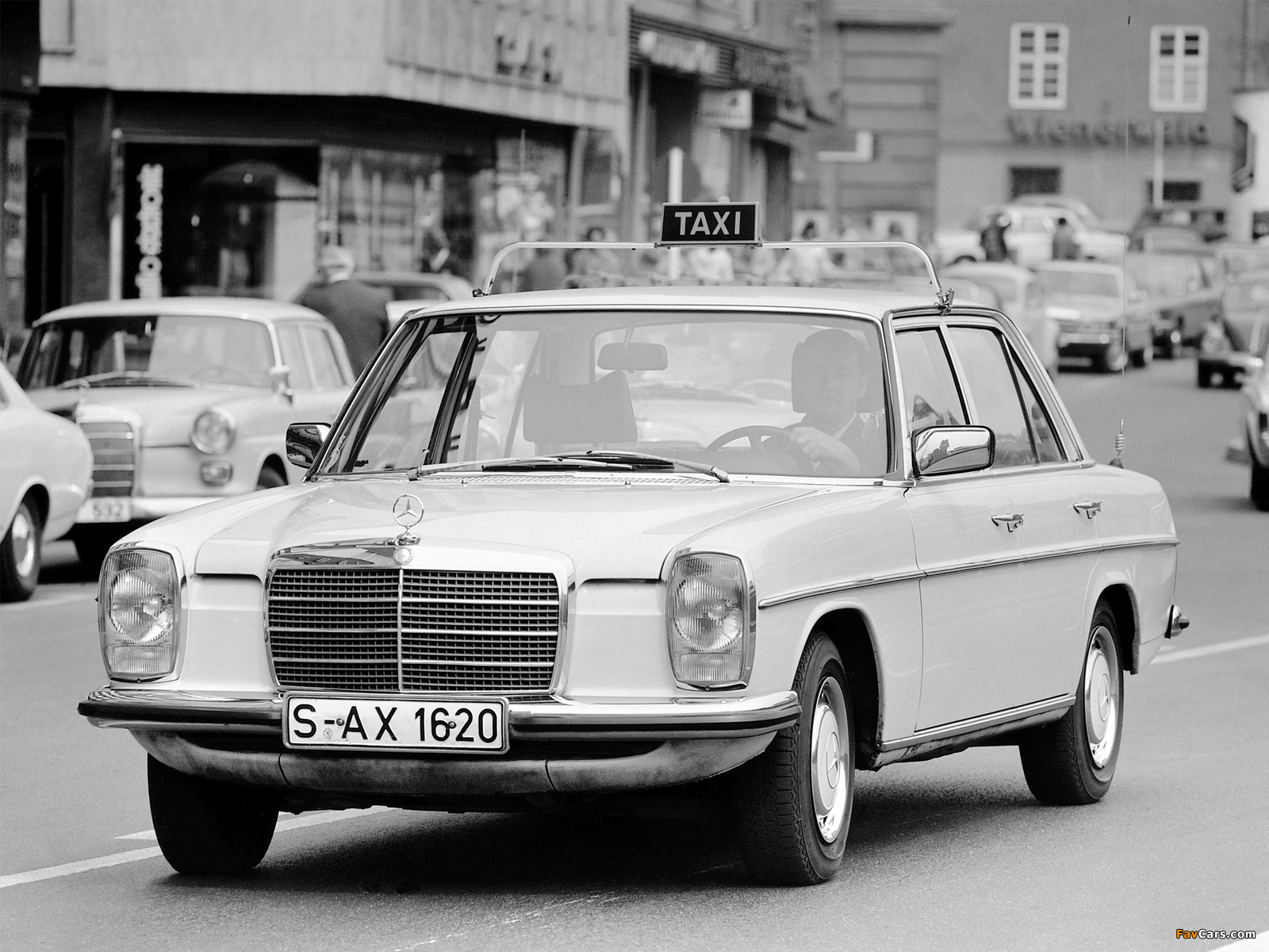 Mercedes-Benz 240 D 3.0 Taxi (W115) 1974–76 images (1600 x 1200)
