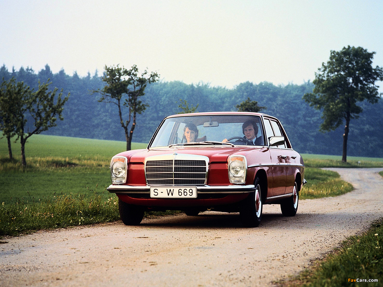 Mercedes-Benz 240 D 3.0 (W115) 1974–76 photos (1280 x 960)