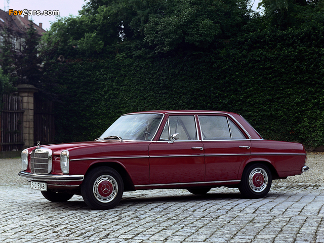 Pictures of Mercedes-Benz 200 (W115) 1967–73 (640 x 480)