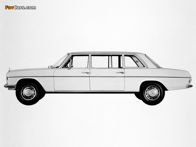 Pictures of Mercedes-Benz 230/8 Limousine (V114) 1968–73 (640 x 480)