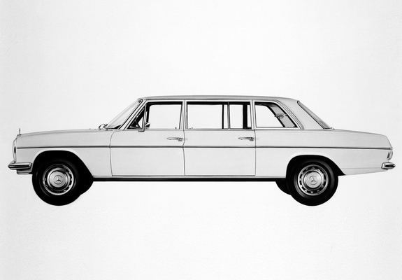 Pictures of Mercedes-Benz 230/8 Limousine (V114) 1968–73