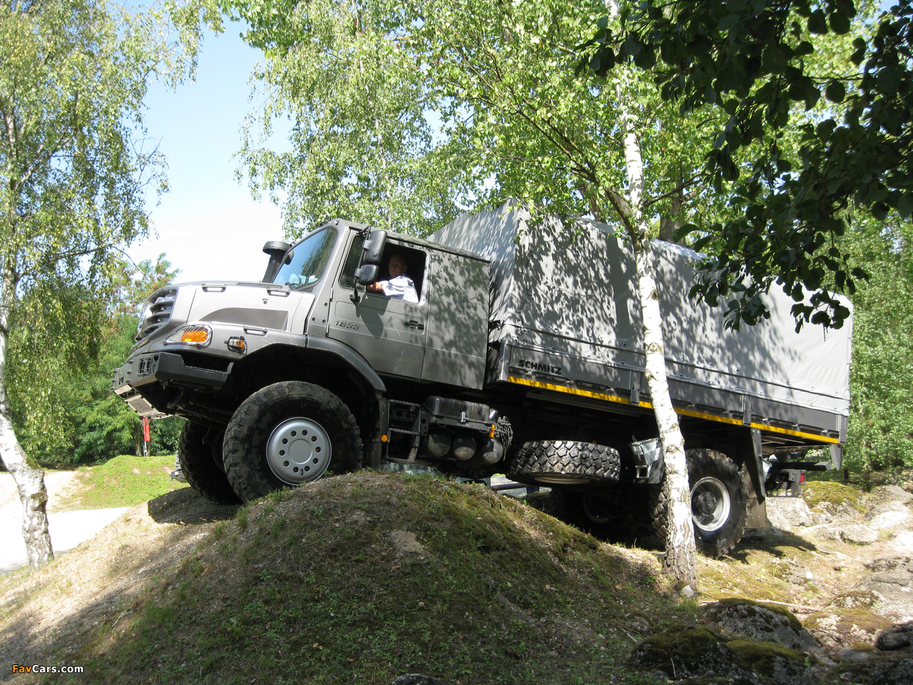 Mercedes-Benz Zetros 1833 2008 images (1280 x 960)