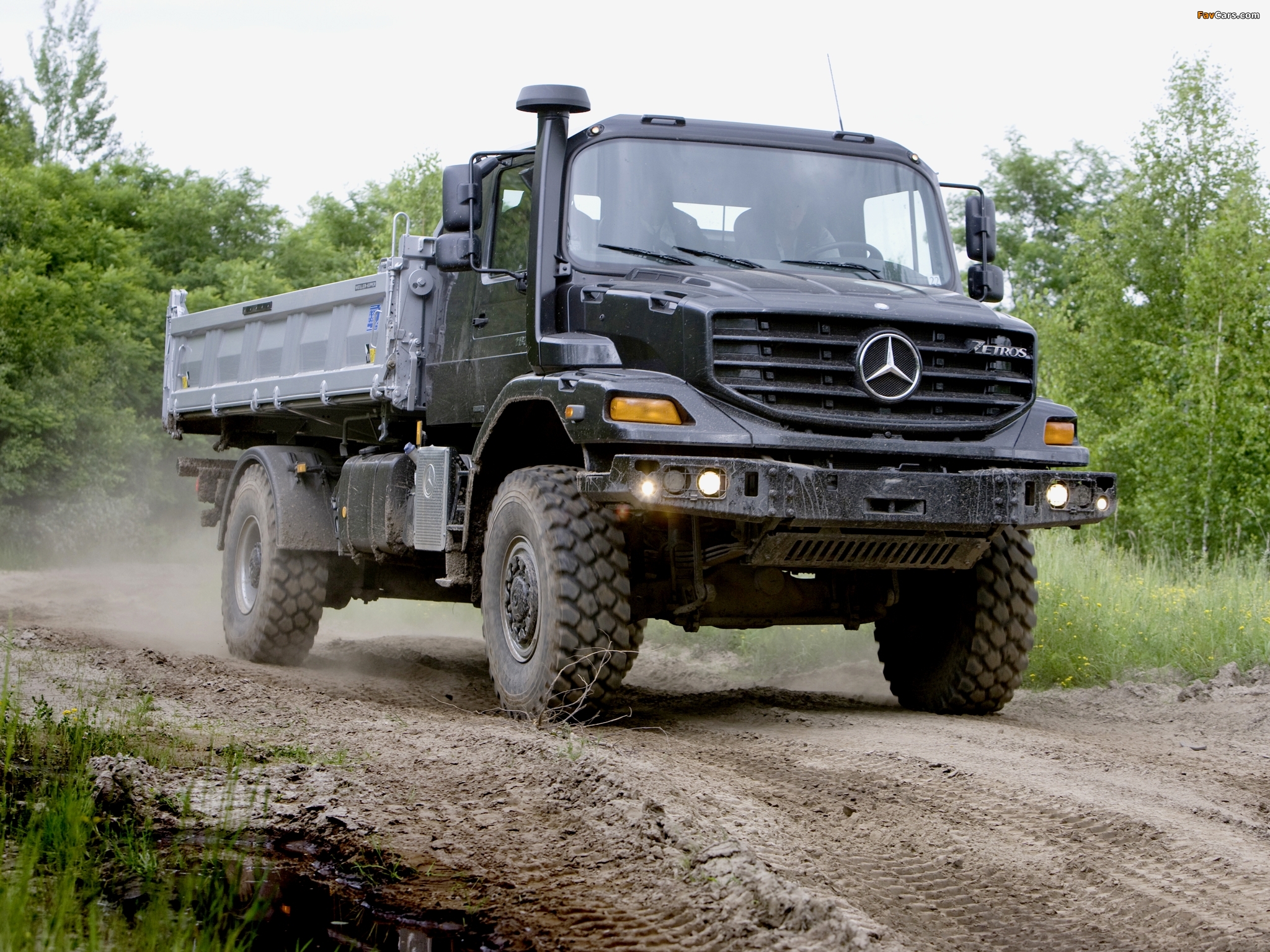 Mercedes-Benz Zetros 1833 2008 images (2048 x 1536)