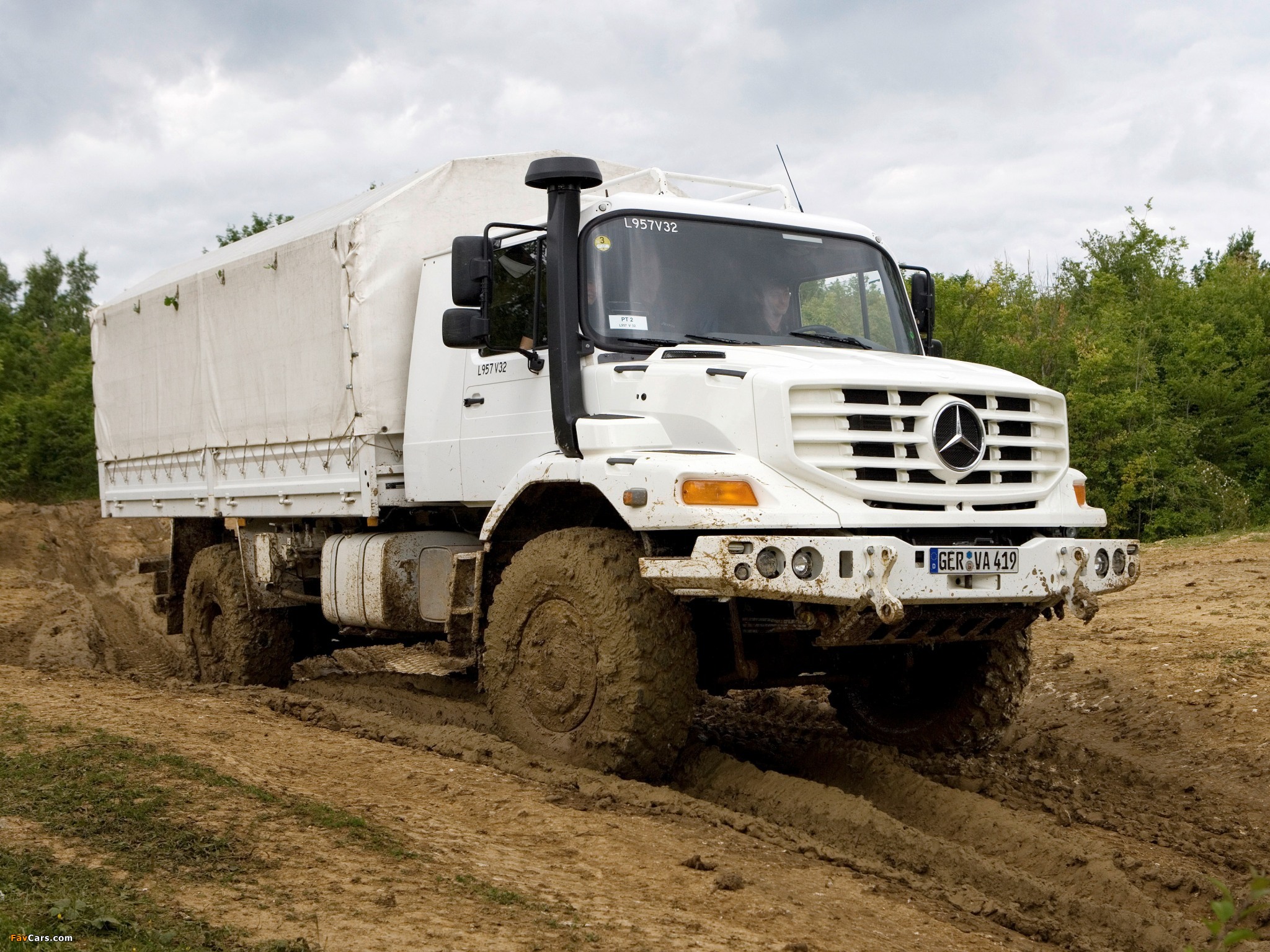 Mercedes-Benz Zetros 1833 2008 images (2048 x 1536)