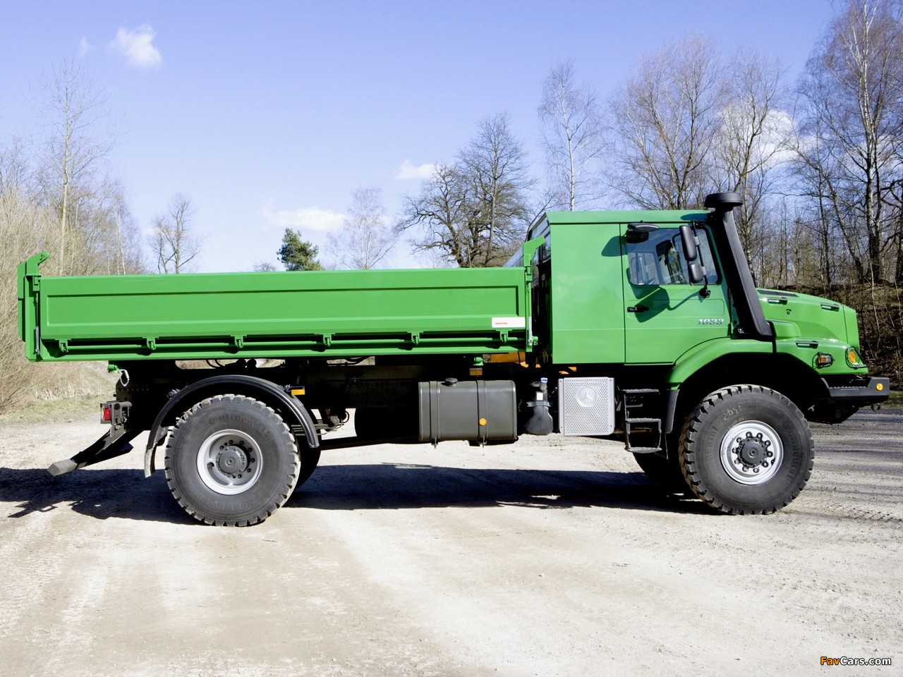 Photos of Mercedes-Benz Zetros 1833 2008 (1280 x 960)