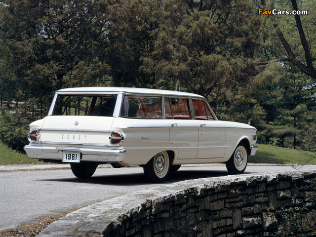 Images of Mercury Comet 4-door Station Wagon (71A) 1961 (640 x 480)