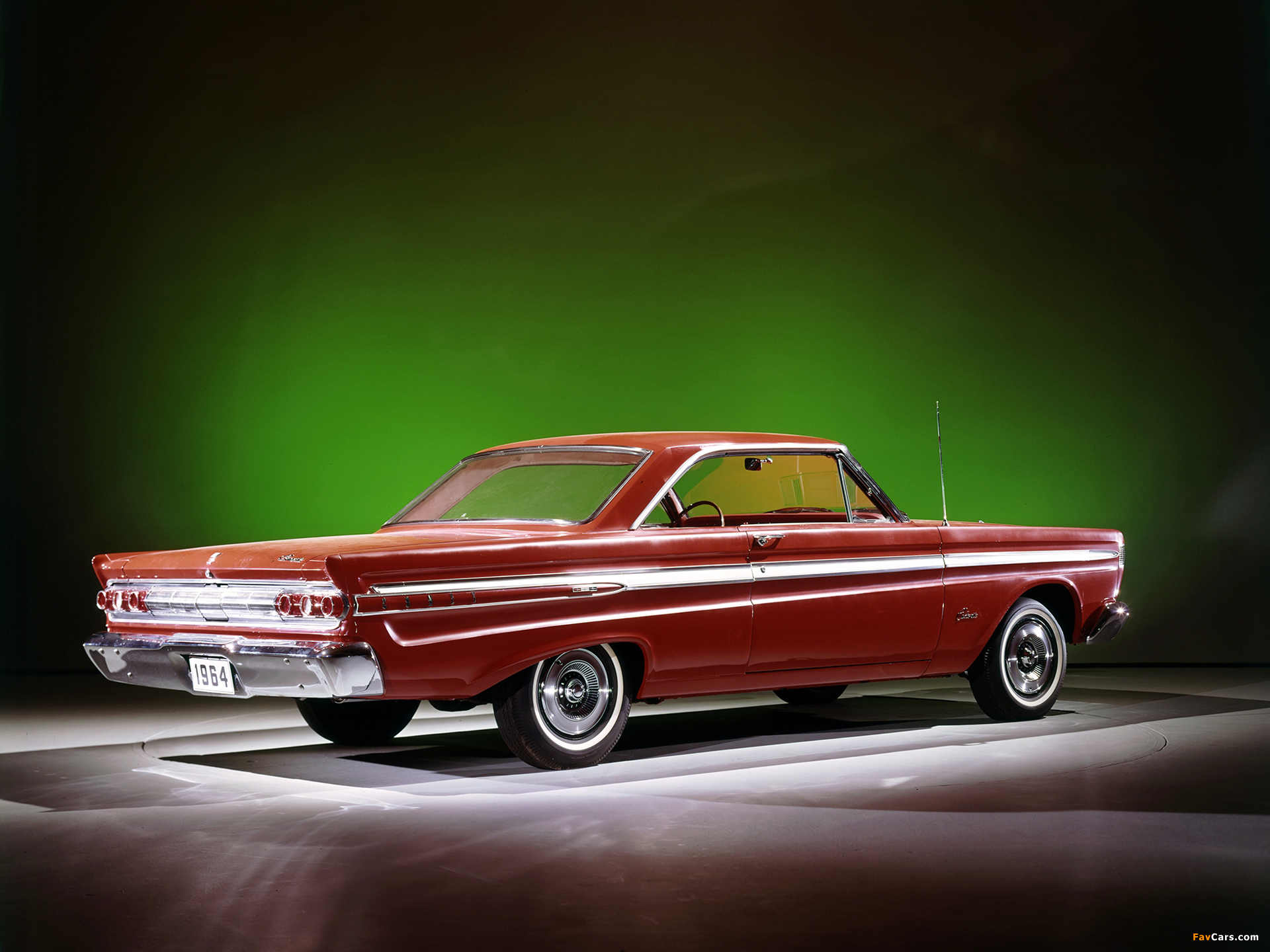 Images of Mercury Comet Caliente Hardtop Coupe 1964 (1920 x 1440)