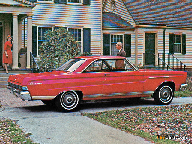 Images of Mercury Comet Caliente Hardtop Coupe 1965 (640 x 480)