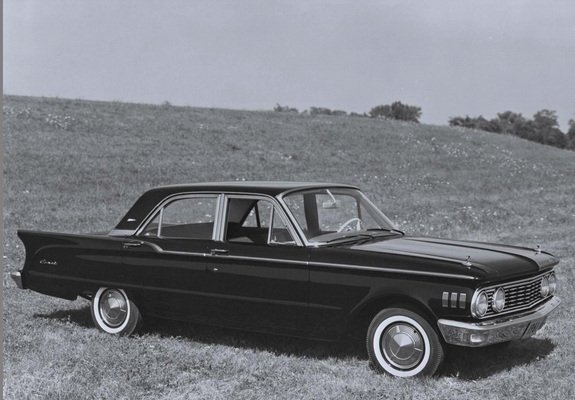 Mercury Comet 1961 photos