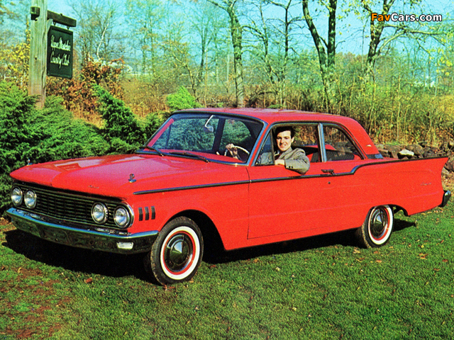 Pictures of Mercury Comet 2-door Sedan (62A) 1961 (640 x 480)