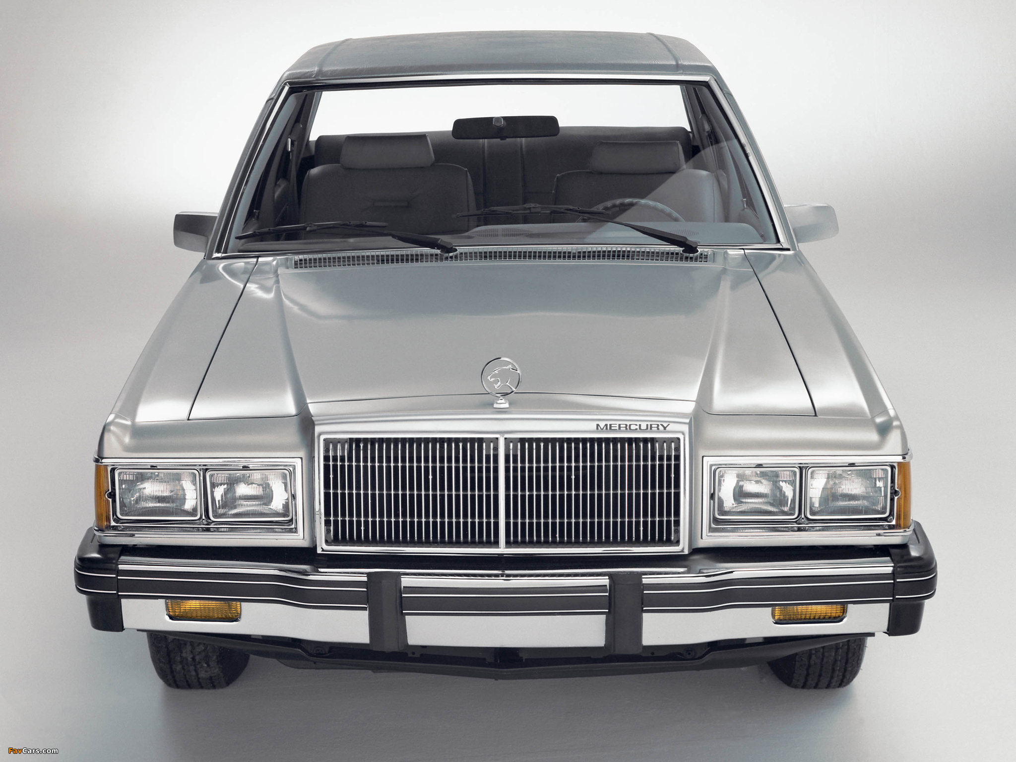 Photos of Mercury Cougar GS 4-door Sedan (66D) 1981 (2048 x 1536)