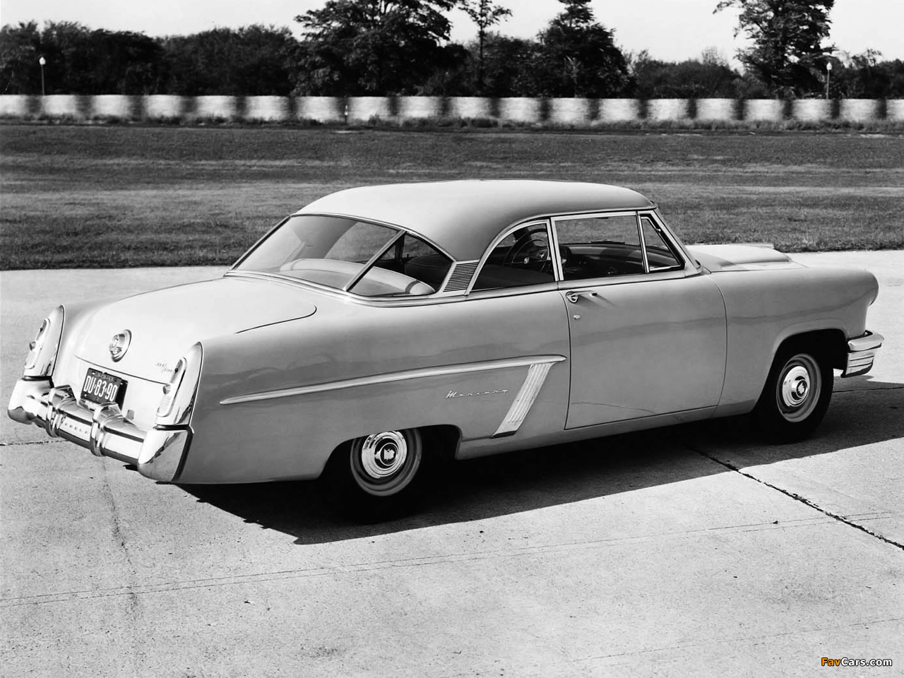 Mercury Custom Sport Coupe (60E) 1952 images (1280 x 960)