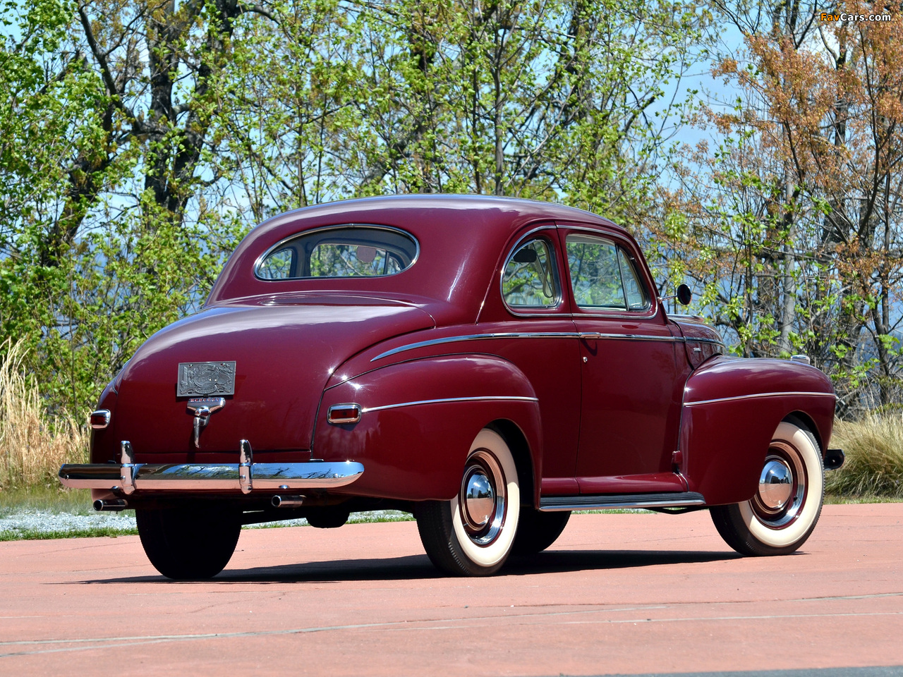 Images of Mercury Eight Coupe 1941 (1280 x 960)