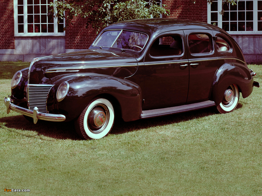 Mercury Eight 4-door Sedan 1939 wallpapers (1024 x 768)