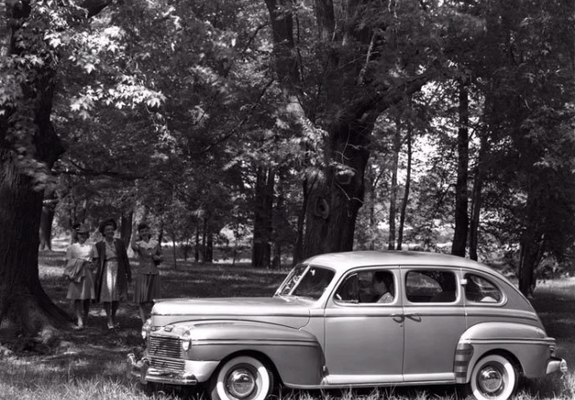 Mercury Eight Town Sedan (29A) 1942 photos