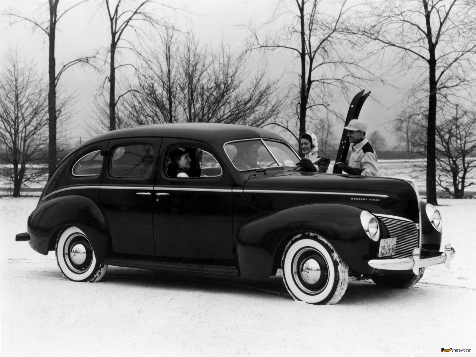 Pictures of Mercury Eight Town Sedan (O9A) 1940 (1600 x 1200)