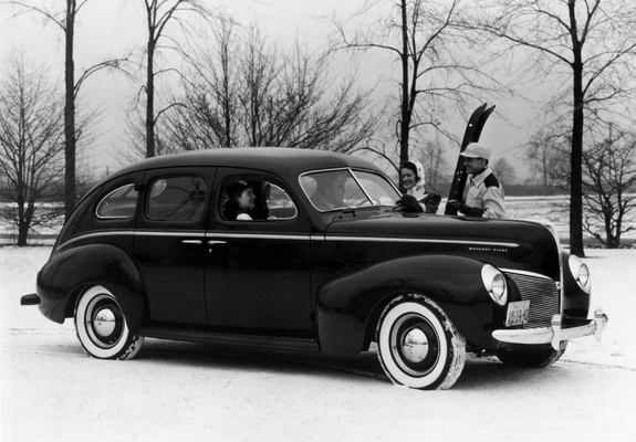 Pictures of Mercury Eight Town Sedan (O9A) 1940