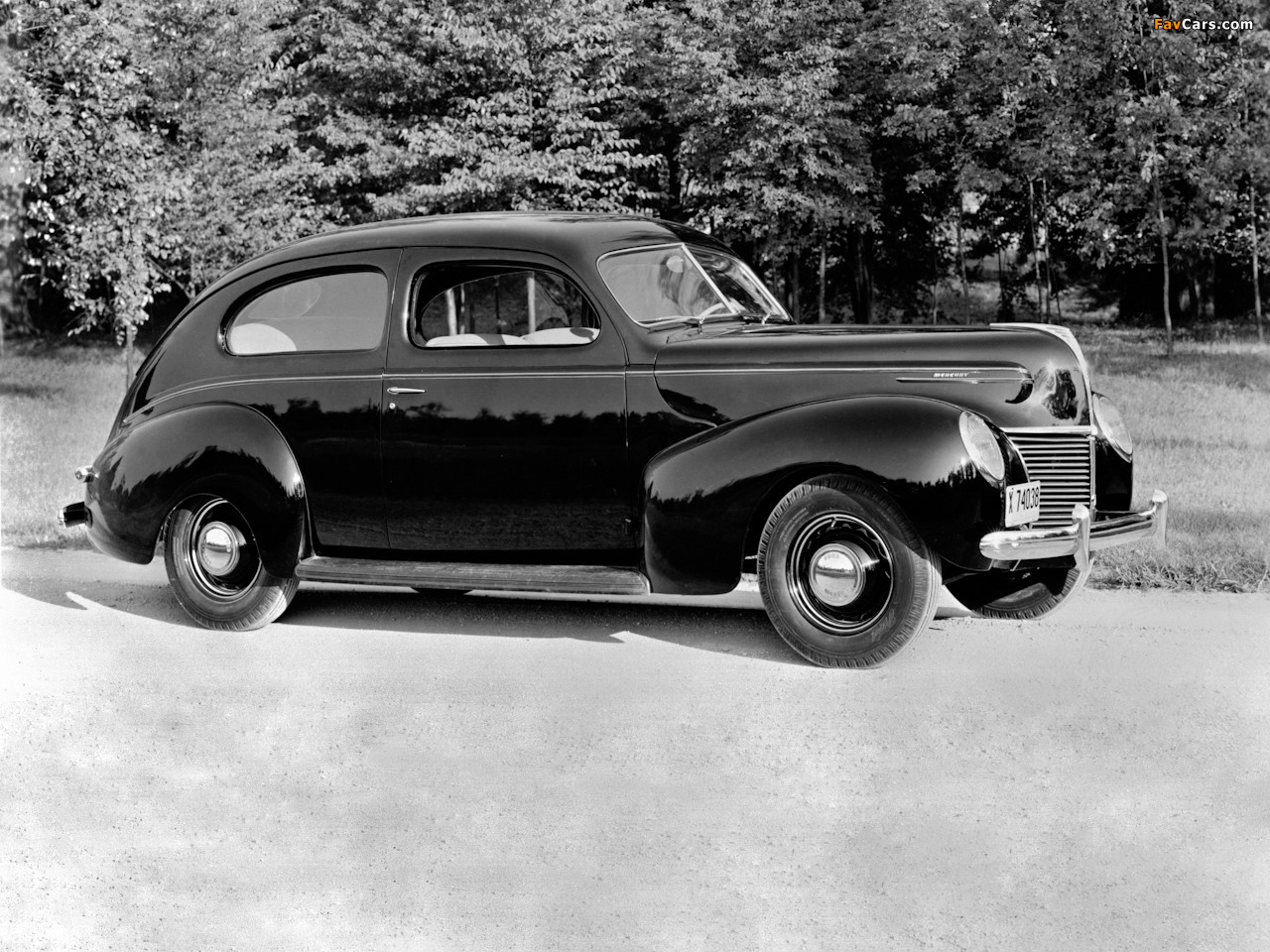 Mercury Eight 2-door Sedan 1939 wallpapers (1280 x 960)