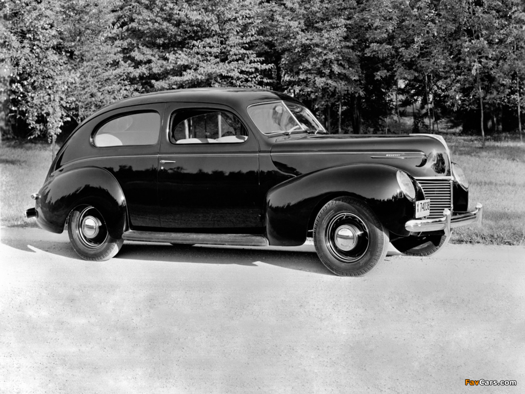 Mercury Eight 2-door Sedan 1939 wallpapers (1024 x 768)