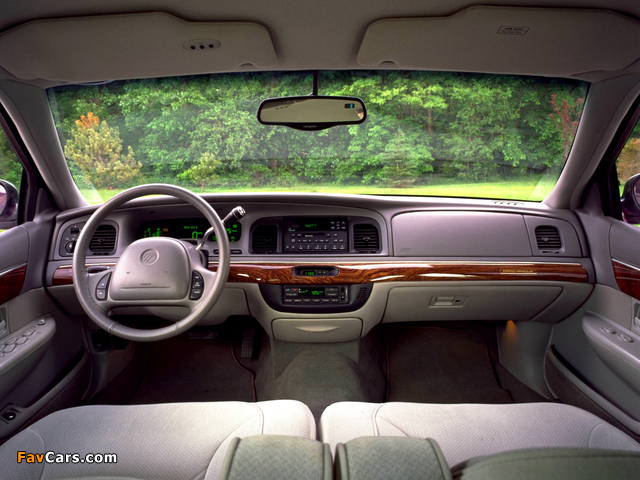 Mercury Grand Marquis 1998–2003 images (640 x 480)