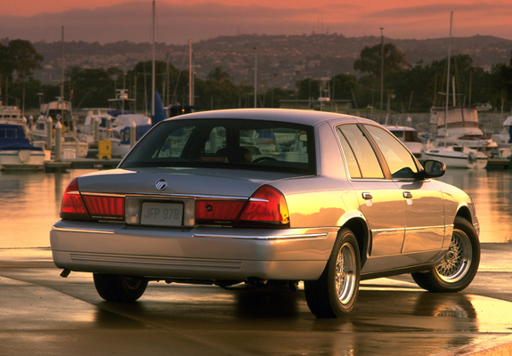 Mercury Grand Marquis 1998–2003 wallpapers