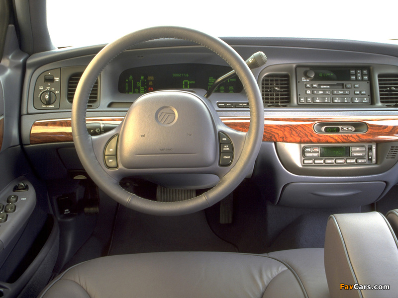 Mercury Grand Marquis 1998–2003 wallpapers (800 x 600)