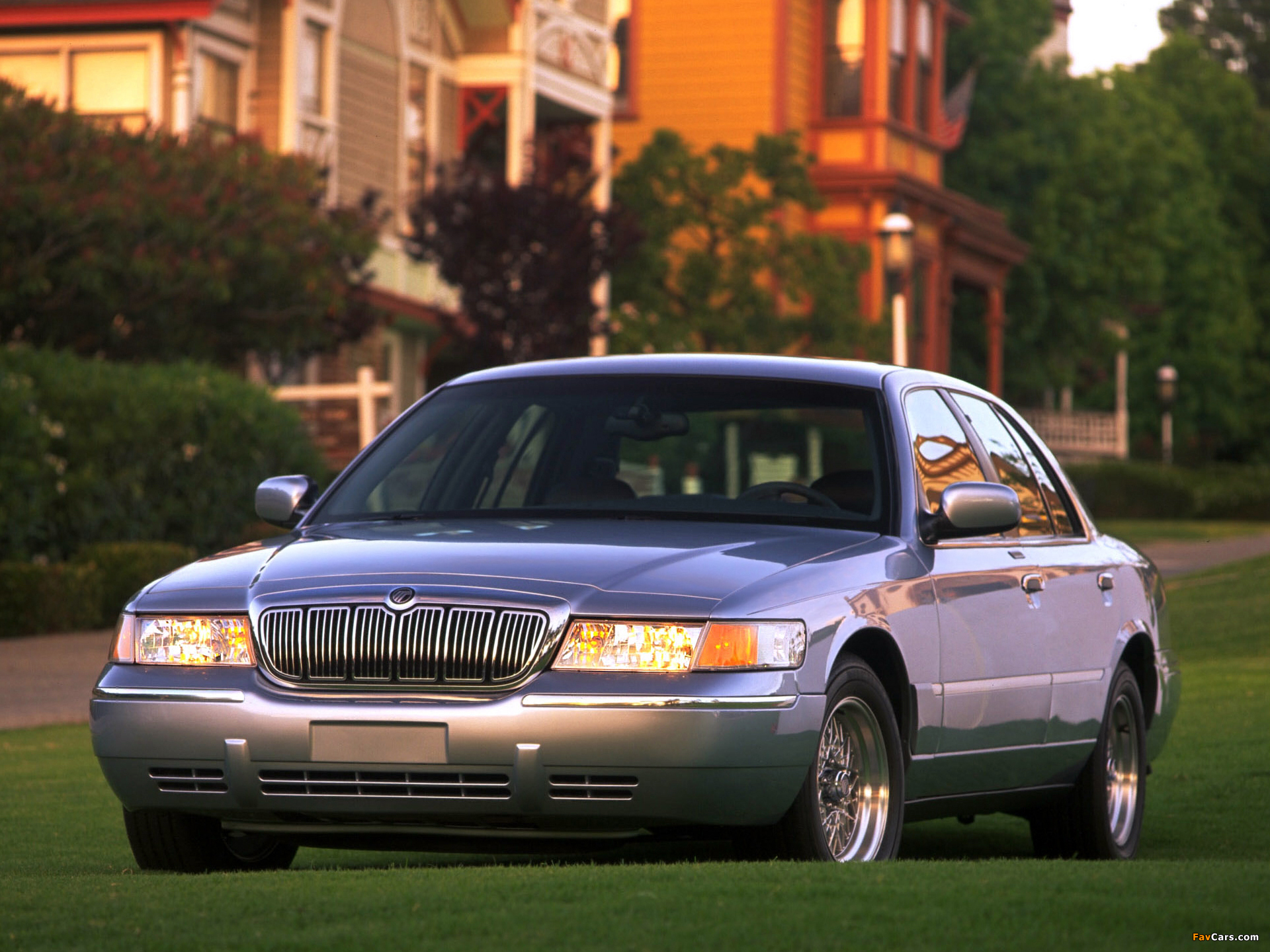Mercury Grand Marquis 1998–2003 wallpapers (1920 x 1440)