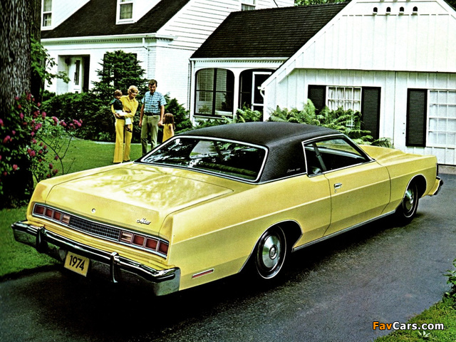 Pictures of Mercury Meteor Rideau 500 2-door Hardtop 1974 (640 x 480)