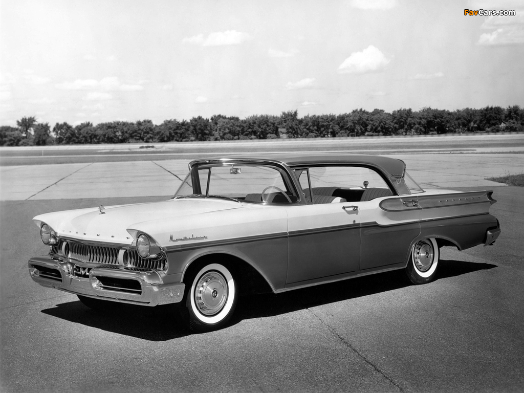 Photos of Mercury Montclair Hardtop Sedan (57B) 1957 (1024 x 768)