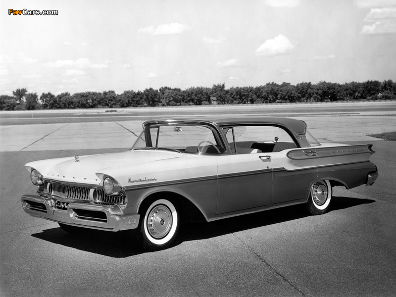 Photos of Mercury Montclair Hardtop Sedan (57B) 1957 (800 x 600)