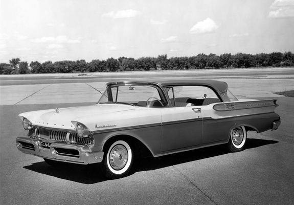 Photos of Mercury Montclair Hardtop Sedan (57B) 1957