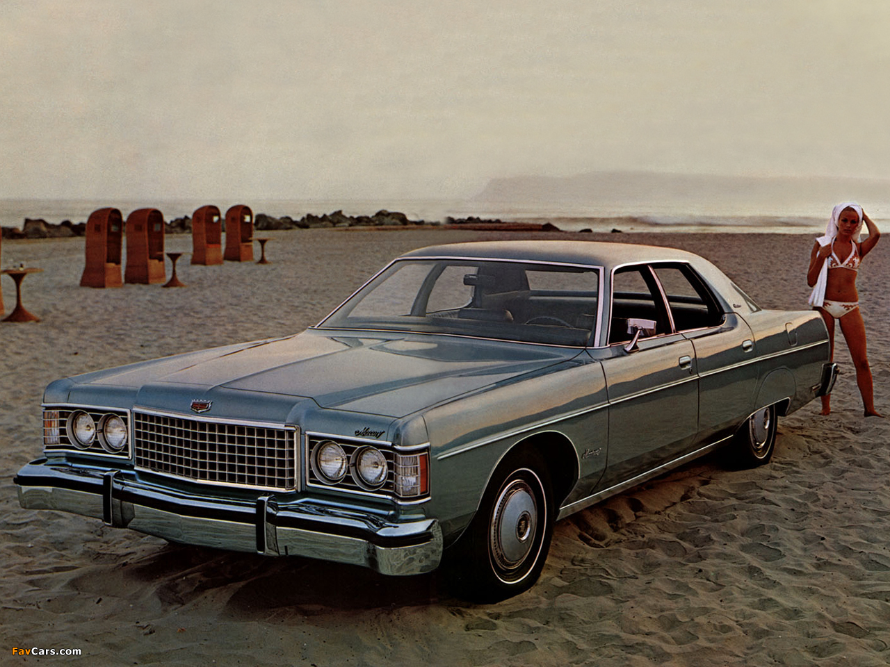 Photos of Mercury Monterey Custom Pillared Hardtop Sedan 1973 (1280 x 960)