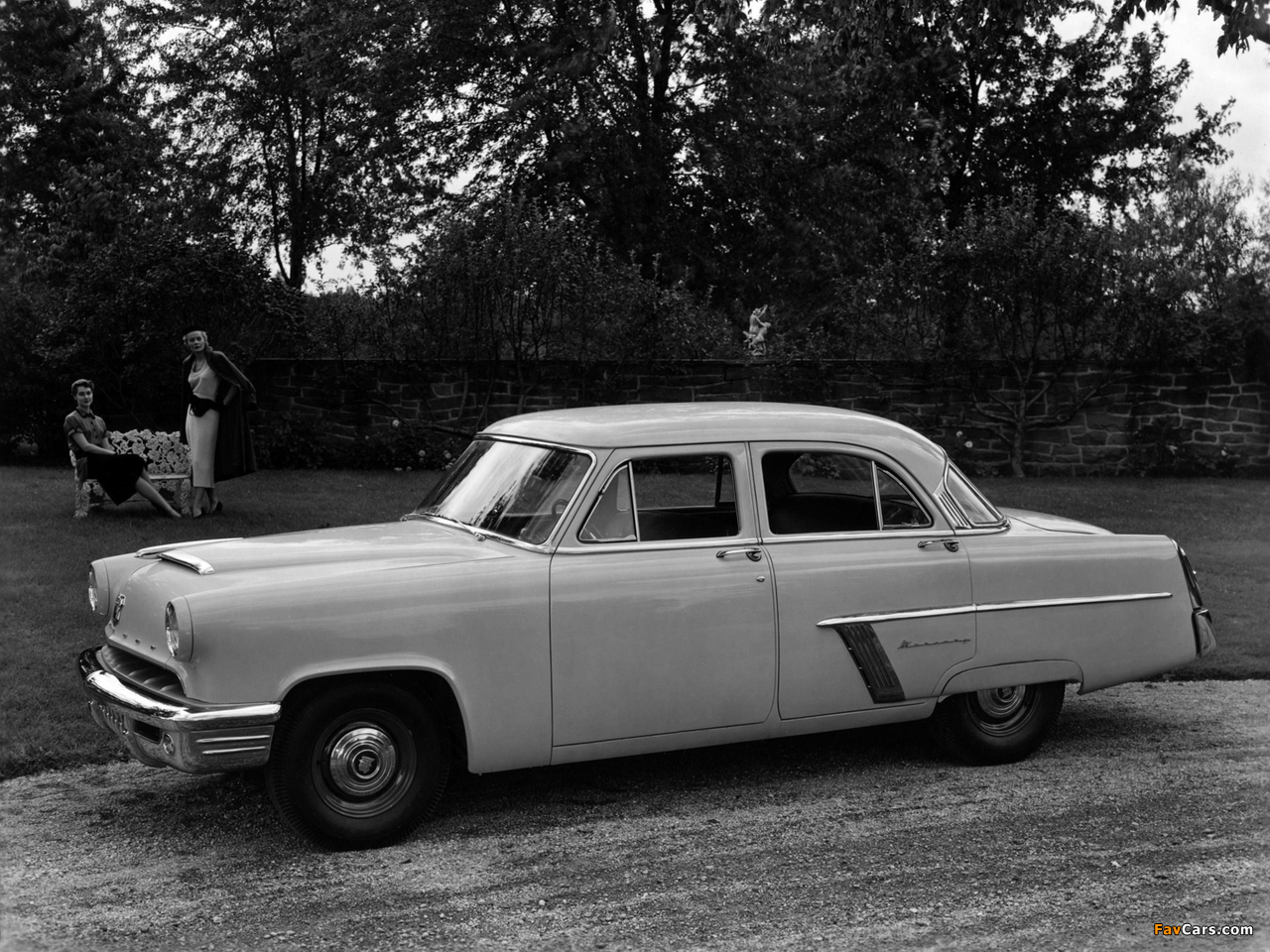 Pictures of Mercury Monterey Sedan 1952 (1280 x 960)
