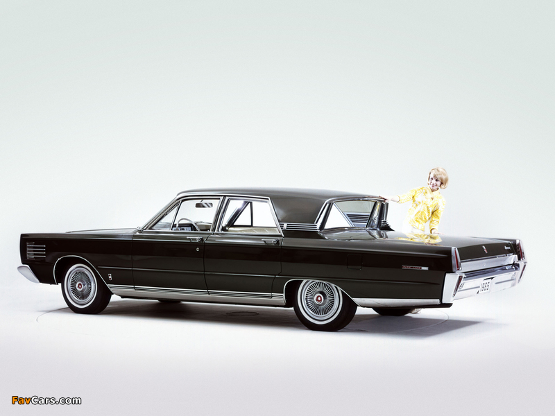 Mercury Park Lane 4-door Breezeway Sedan 1965 wallpapers (800 x 600)