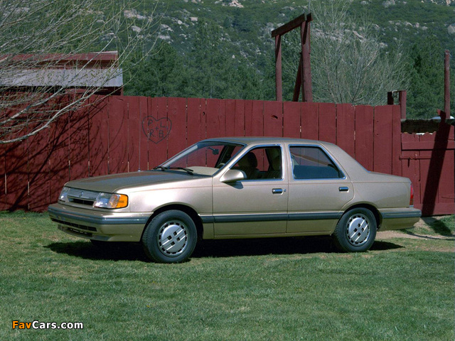 Photos of Mercury Topaz Sedan 1988–94 (640 x 480)